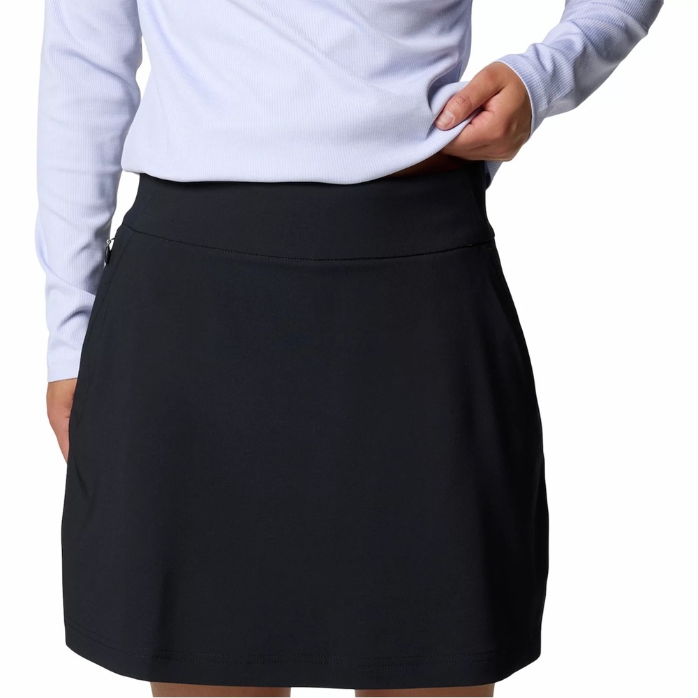 Columbia Black All Seasons Skort